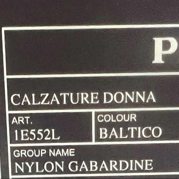 👟Prada Calcature Donna Nylon shoes (size 39) Includes box! - Picture 4 of 4